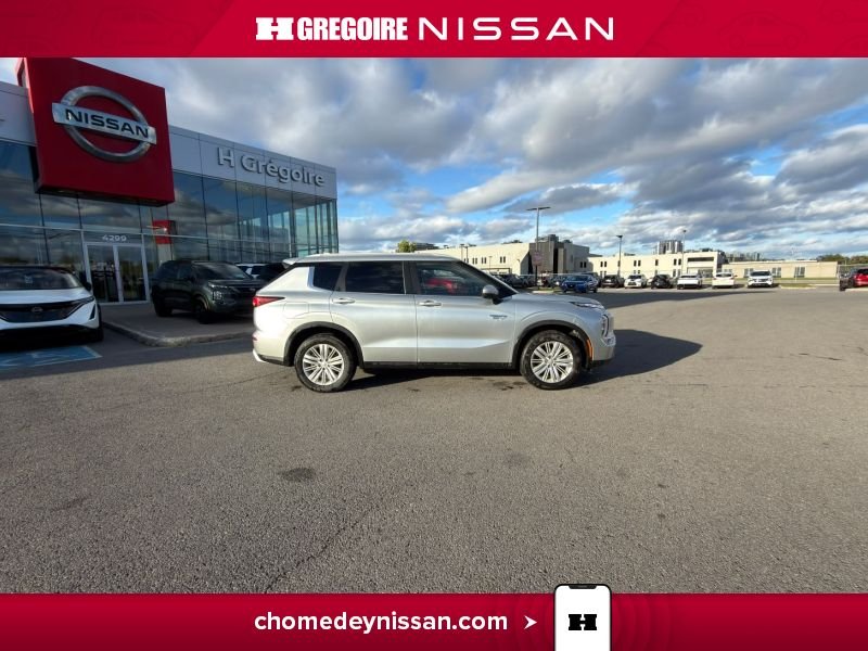 2024 Mitsubishi Outlander White Laval - photo #11