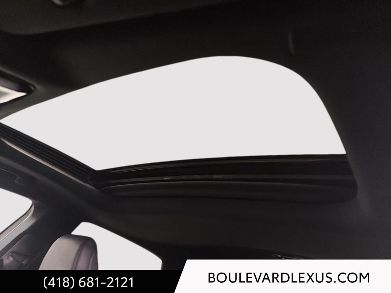Lexus RX 19309A 2023 Gris Québec - photo #9