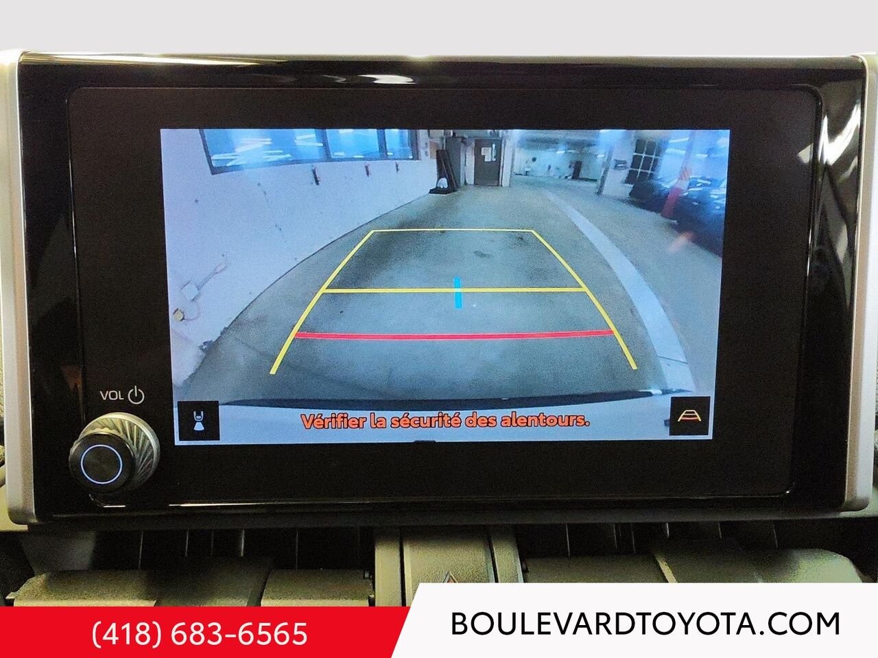 2023 Toyota RAV4 Prime 99905A-72 | PRIME, SE, AWD White Québec - photo #15