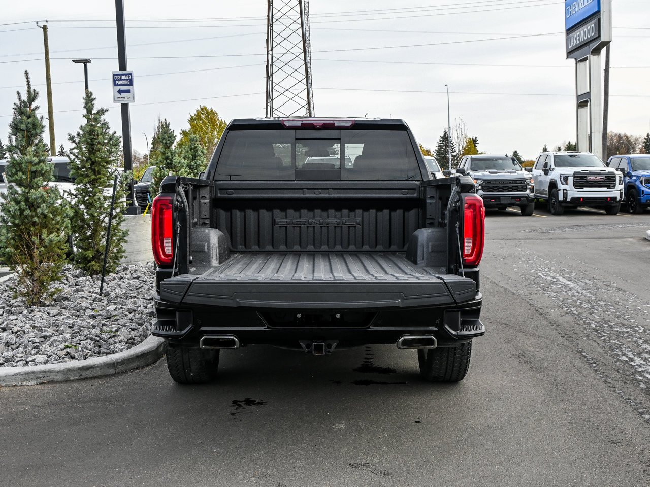 2023 GMC Sierra 1500 4WD Crew Cab 147 Denali Black Sherwood Park - photo #13