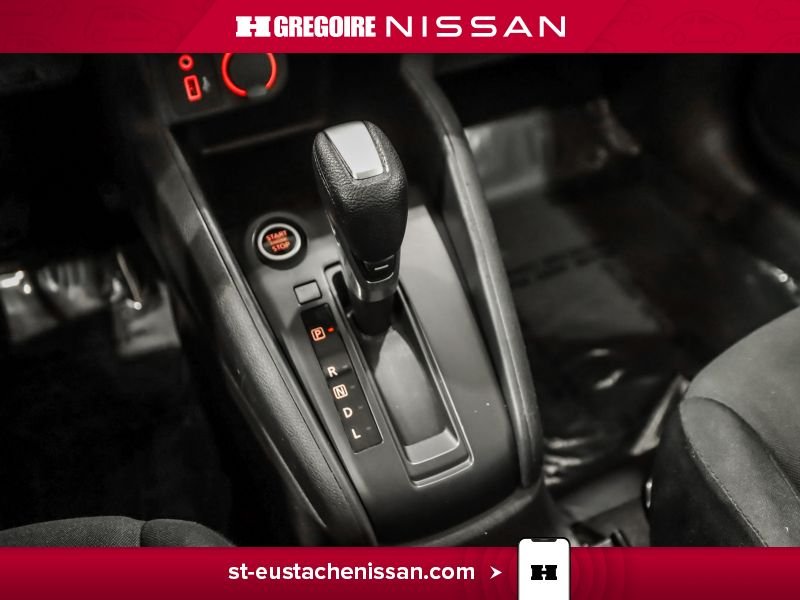 2024 Nissan Kicks White Laval - photo #25