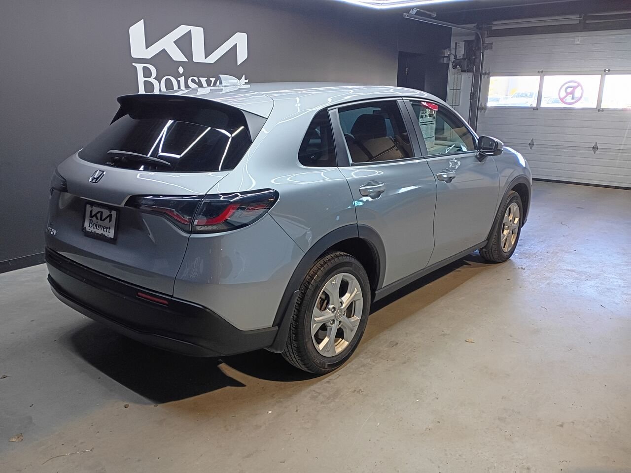 2025 Honda HR-V Silver Blainville - photo #5