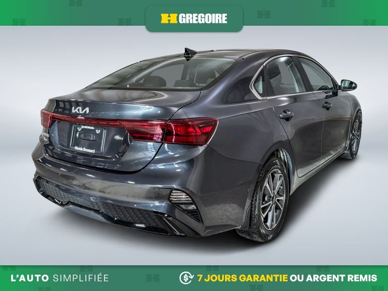 2022 Kia Forte Black Blainville - photo #2