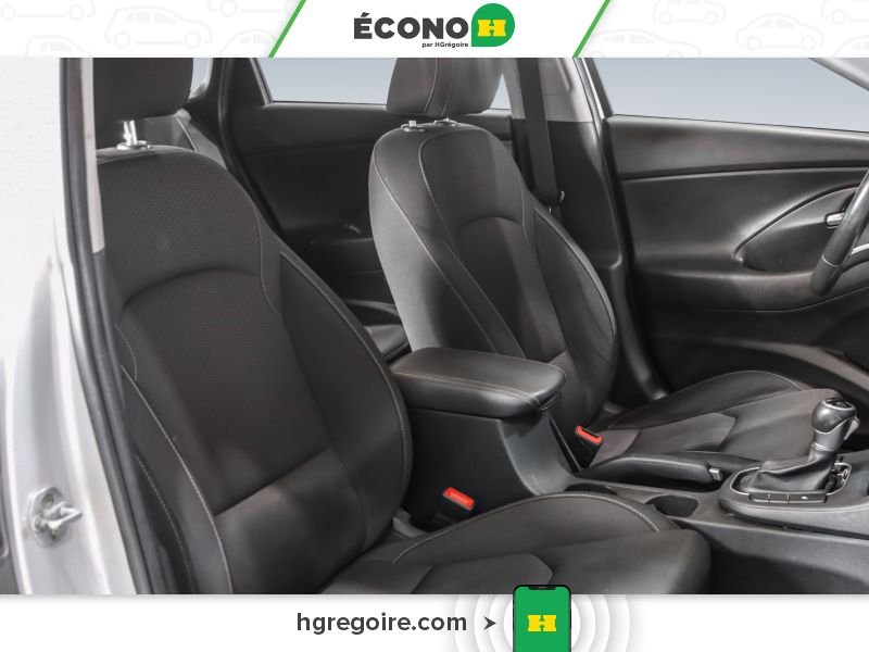 Hyundai Elantra 2018 Argent Blainville - photo #23