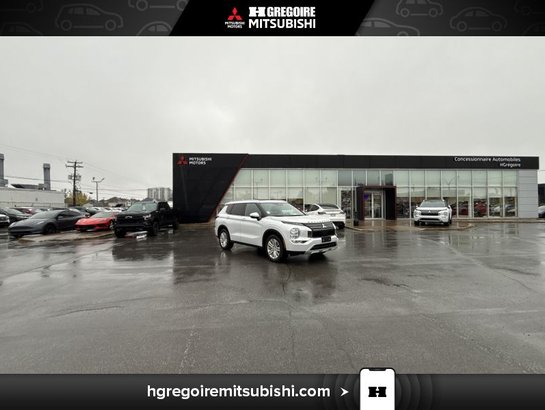 2024 Mitsubishi Outlander SE *AWD * A partir 0.9% * Carplay Camera Mags White