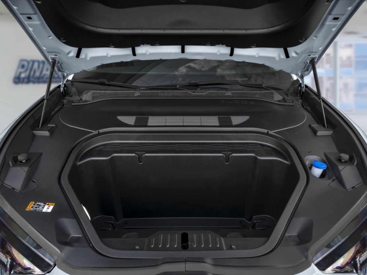 Ford Mustang Mach-E 2026 Noir ombre Sainte-Julienne - photo #3
