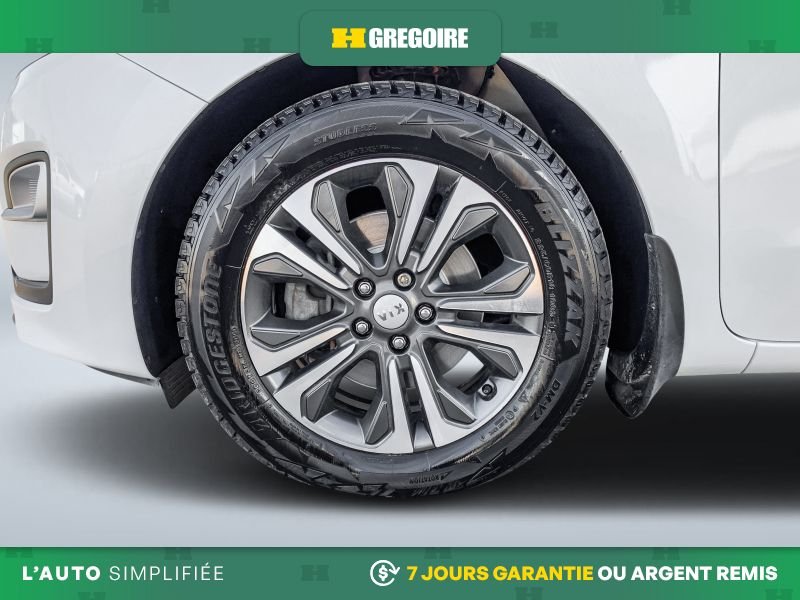 2019 Kia Sedona White Blainville - photo #28