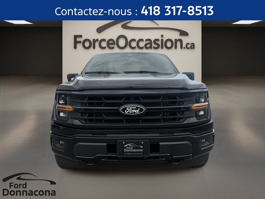 Ford F-150 XLT cabine SuperCrew 4RM caisse de 5,5 pi 2025 Noir