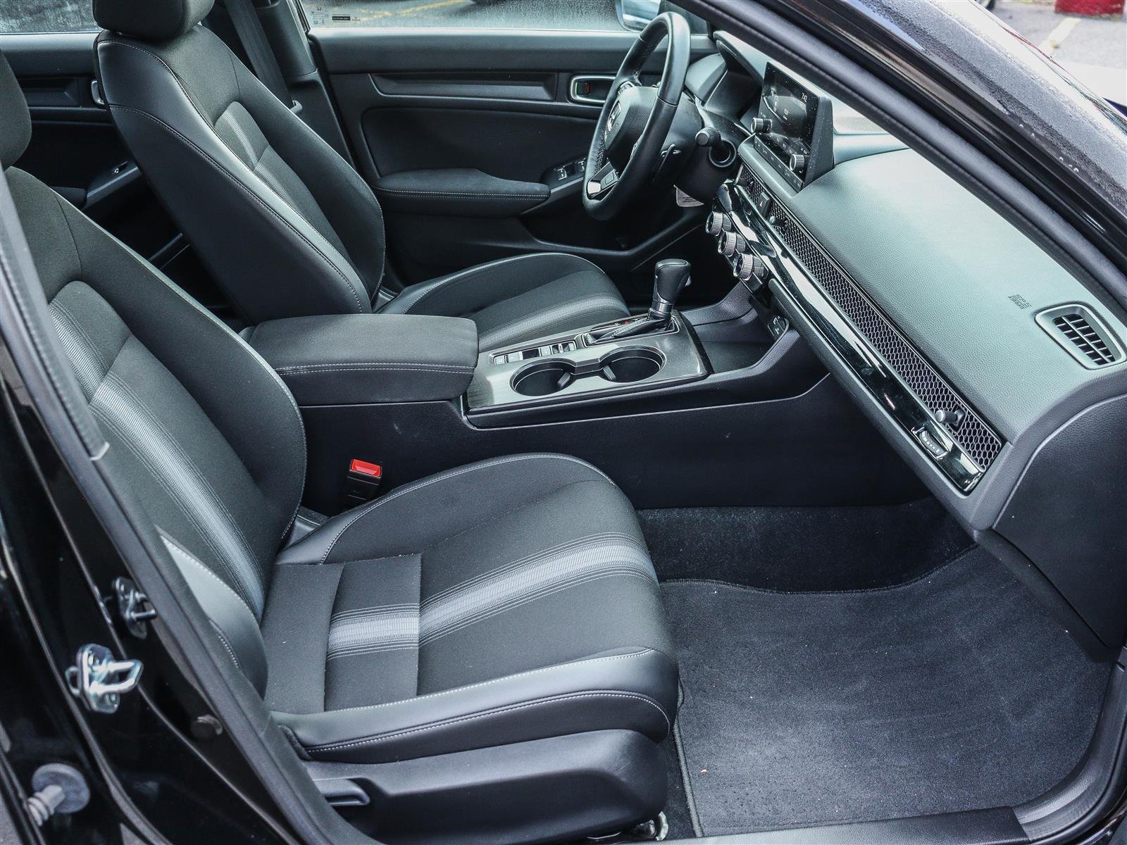 Honda Civic Berline 2023 Black Ottawa & Gatineau - photo #14