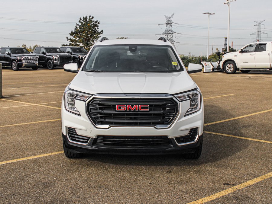 2024 GMC Terrain SLE 1.5T AWD | Driver Convenience Package White