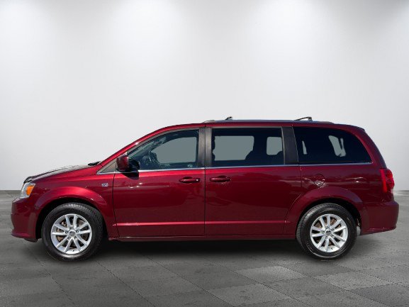 2019 Dodge Grand Caravan Red Thetford Mines - photo #5