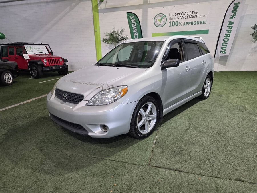 Toyota Matrix Familiale 5 portes, boîte automatique 2005 Argent