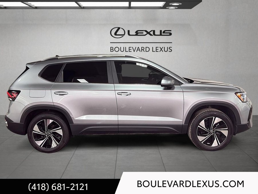 2025 Volkswagen Taos 4Motion HIGHLINE Silver