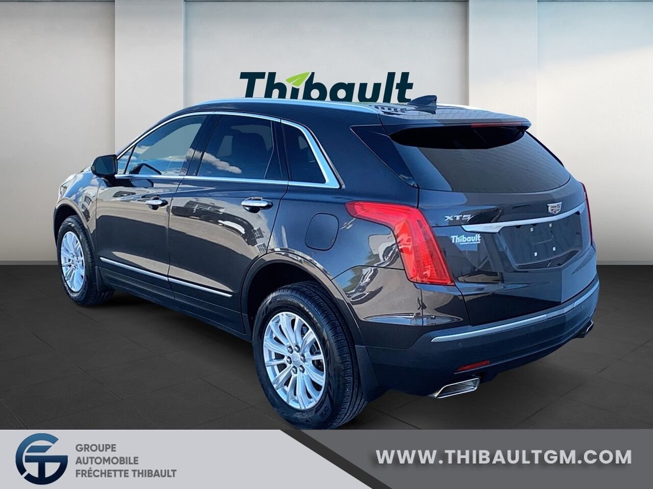 2018 CADILLAC XT5 Traction avant, 4 portes Grey Montmagny - photo #3