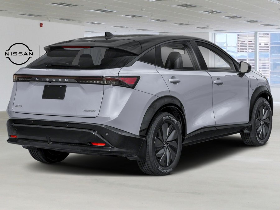 Nissan ARIYA SV+ 2027 Boulder Grey Pearl/Black Diamond