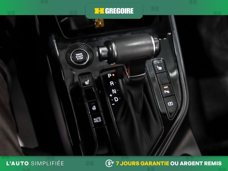 2024 Kia Niro Black Blainville - photo #17
