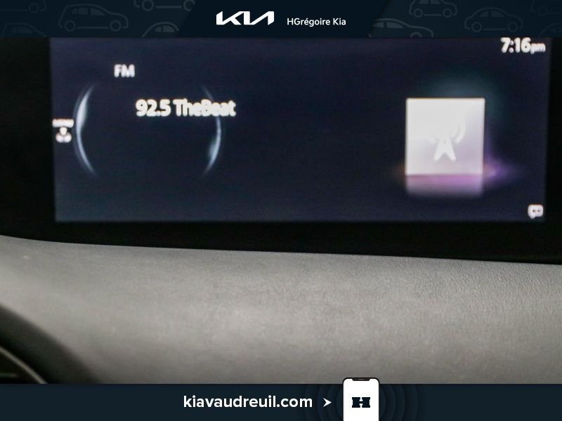 2021 Mazda 3 Red Laval - photo #18