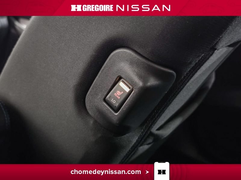 2023 Nissan Leaf Blue Saint-Eustache - photo #27