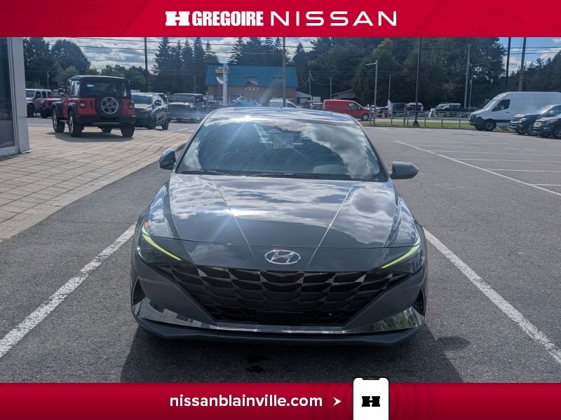 2022 Hyundai Elantra Grey Laval - photo #16