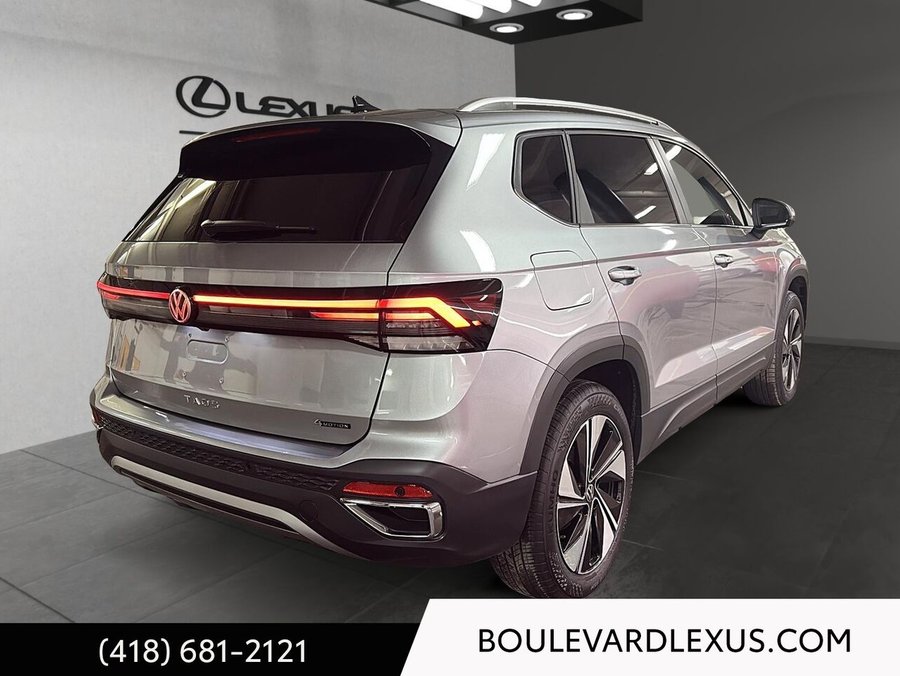 2025 Volkswagen Taos 4Motion HIGHLINE Silver