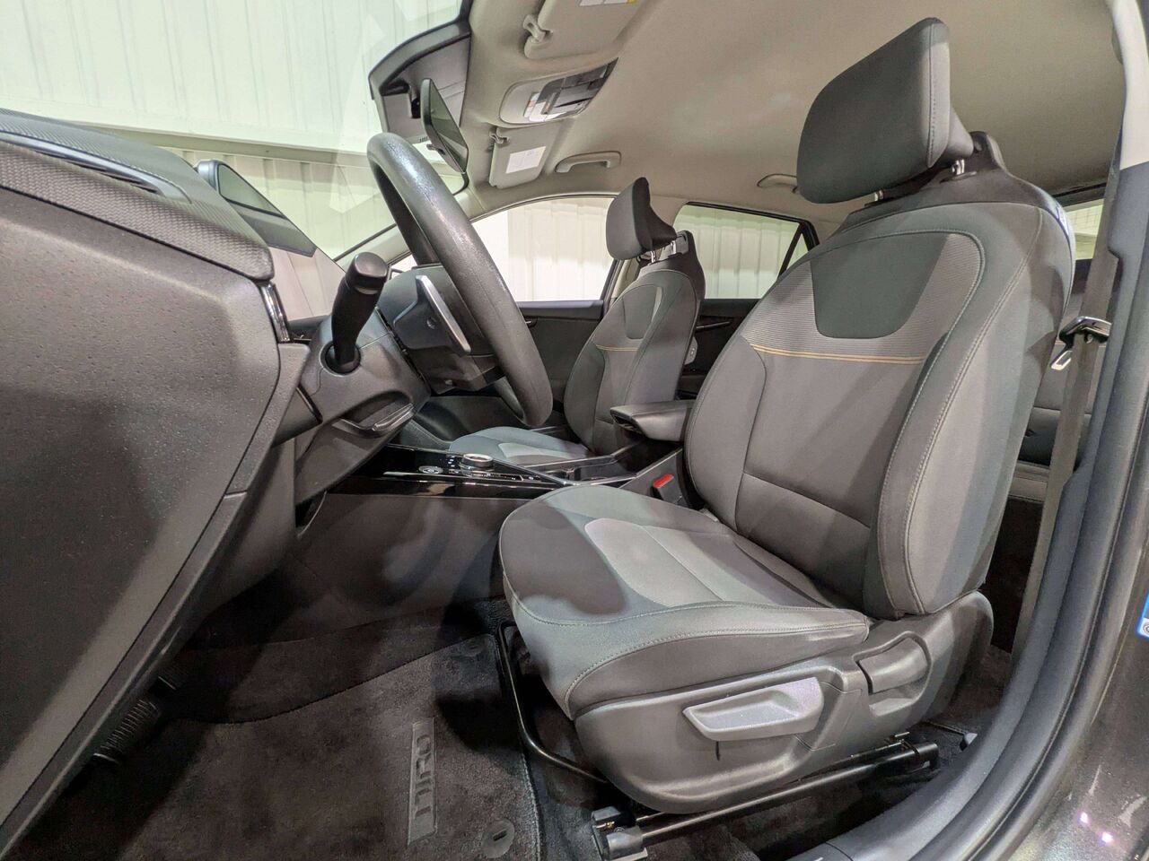 2024 Kia Niro EV Wind FWD Grey Val-David - photo #1