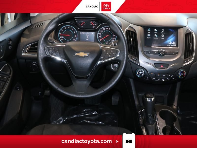 Chevrolet Cruze 2018 Gris Blainville - photo #13