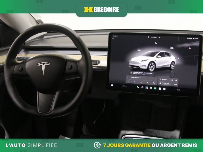 2023 Tesla Model Y White Saint-Léonard - photo #17