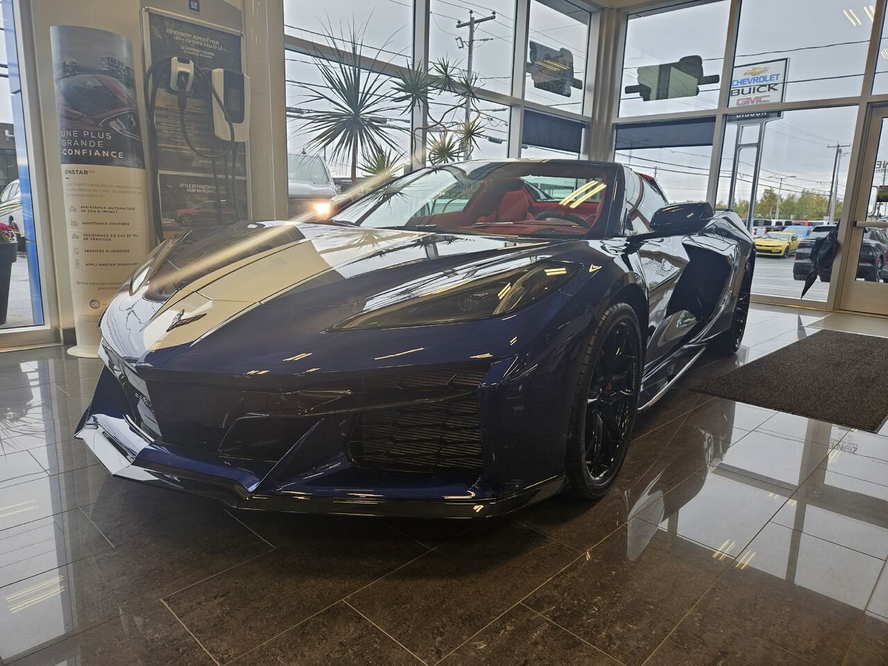 2027 Chevrolet Corvette Grand Sport cabriolet 2 portes avec 3LT Admiral Blue Metallic Thetford Mines - photo #1