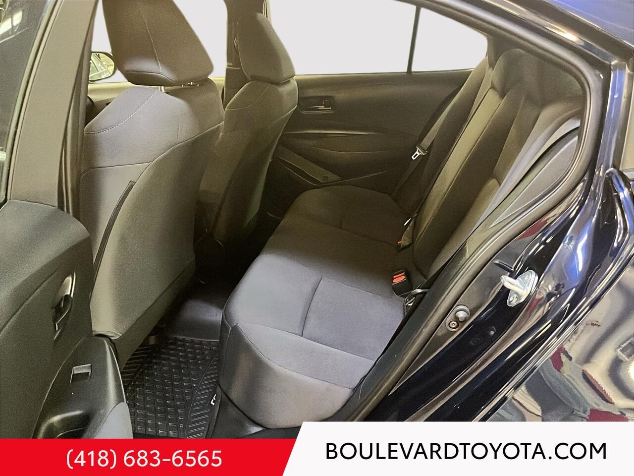 Toyota Corolla 100337A-36 | LE 2022 Bleu Québec - photo #17