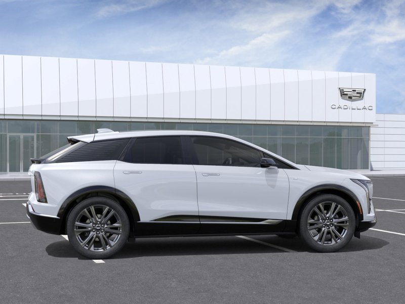 2027 CADILLAC OPTIQ Sport haut de gamme 4 portes Vibrant White Tricoat