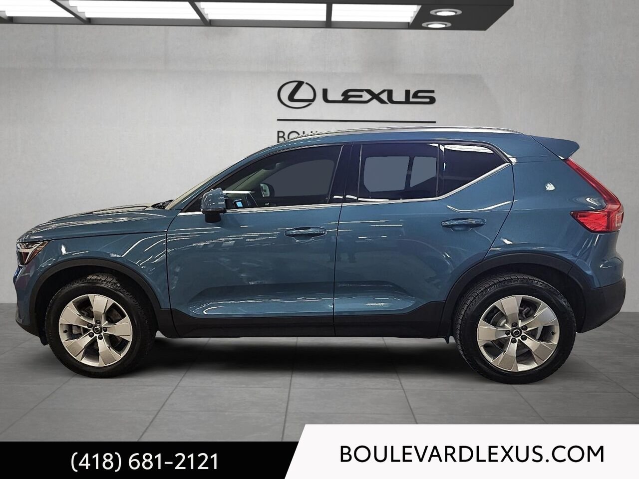 Volvo XC40 19383A 2024 Bleu Québec - photo #5