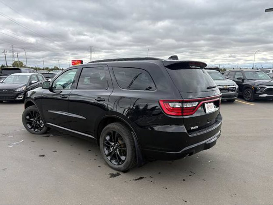 2026 Dodge Durango GT Plus Blacktop AWD 3.6L 7-Passenger | Leather Heated & Vented Seats Black