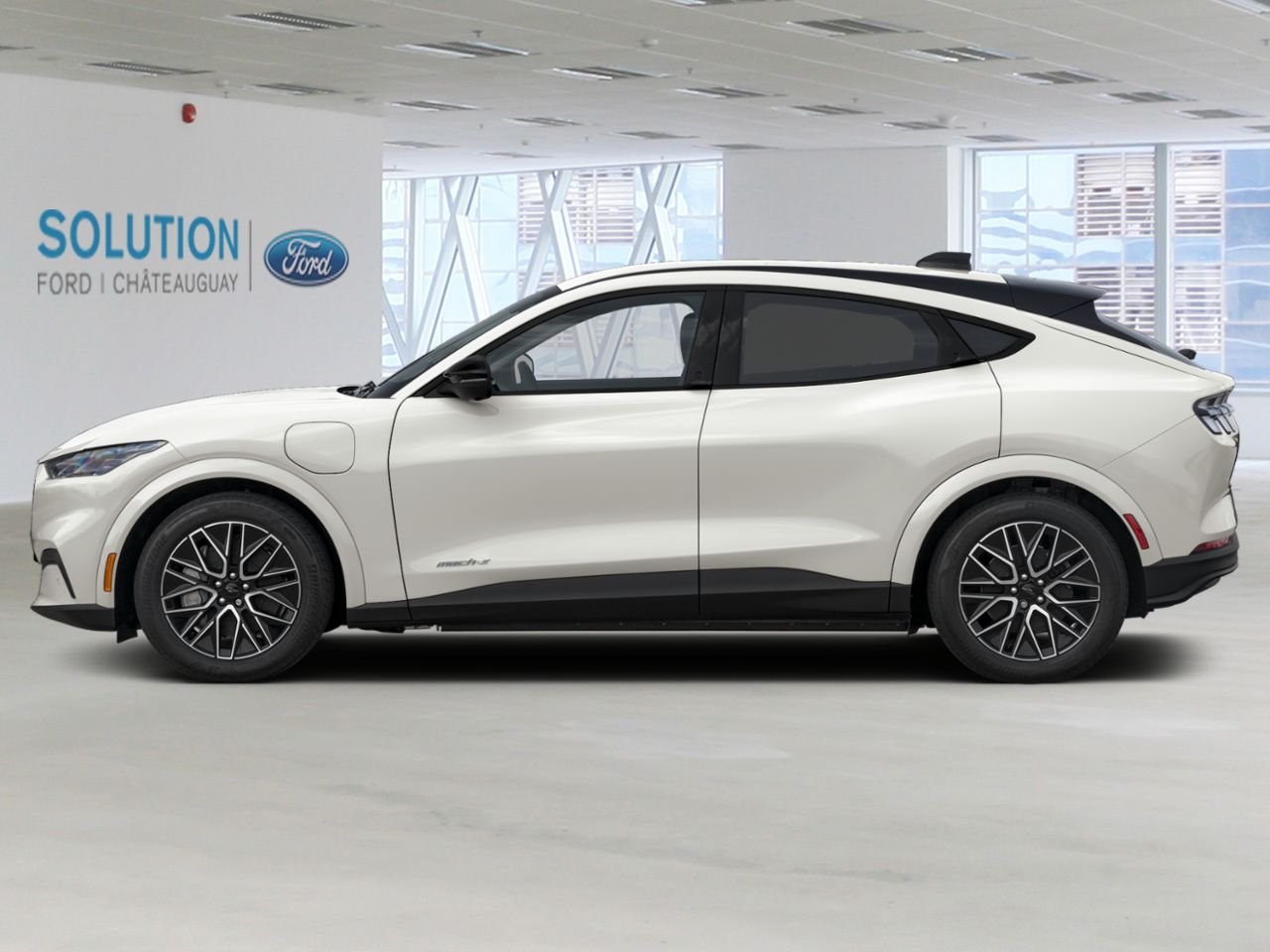 2026 Ford Mustang Mach-E Star White Metallic Tri-Coat Châteauguay - photo #2