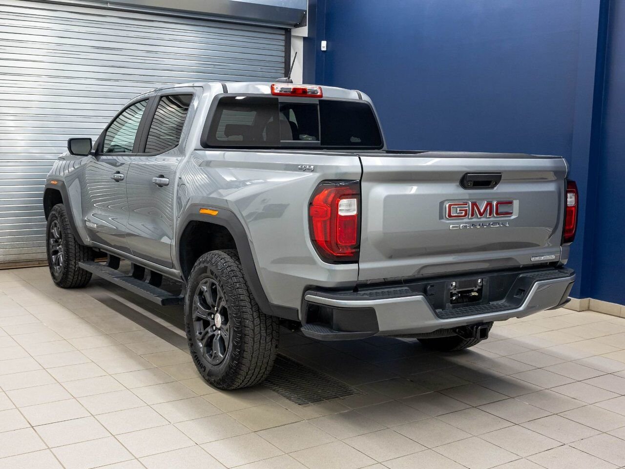 GMC Canyon ELEVATION CREW 4X4 *GR COMMODITÉ* SIÈGES CHAUFF 2024 Gris Saint-Jérôme - photo #4