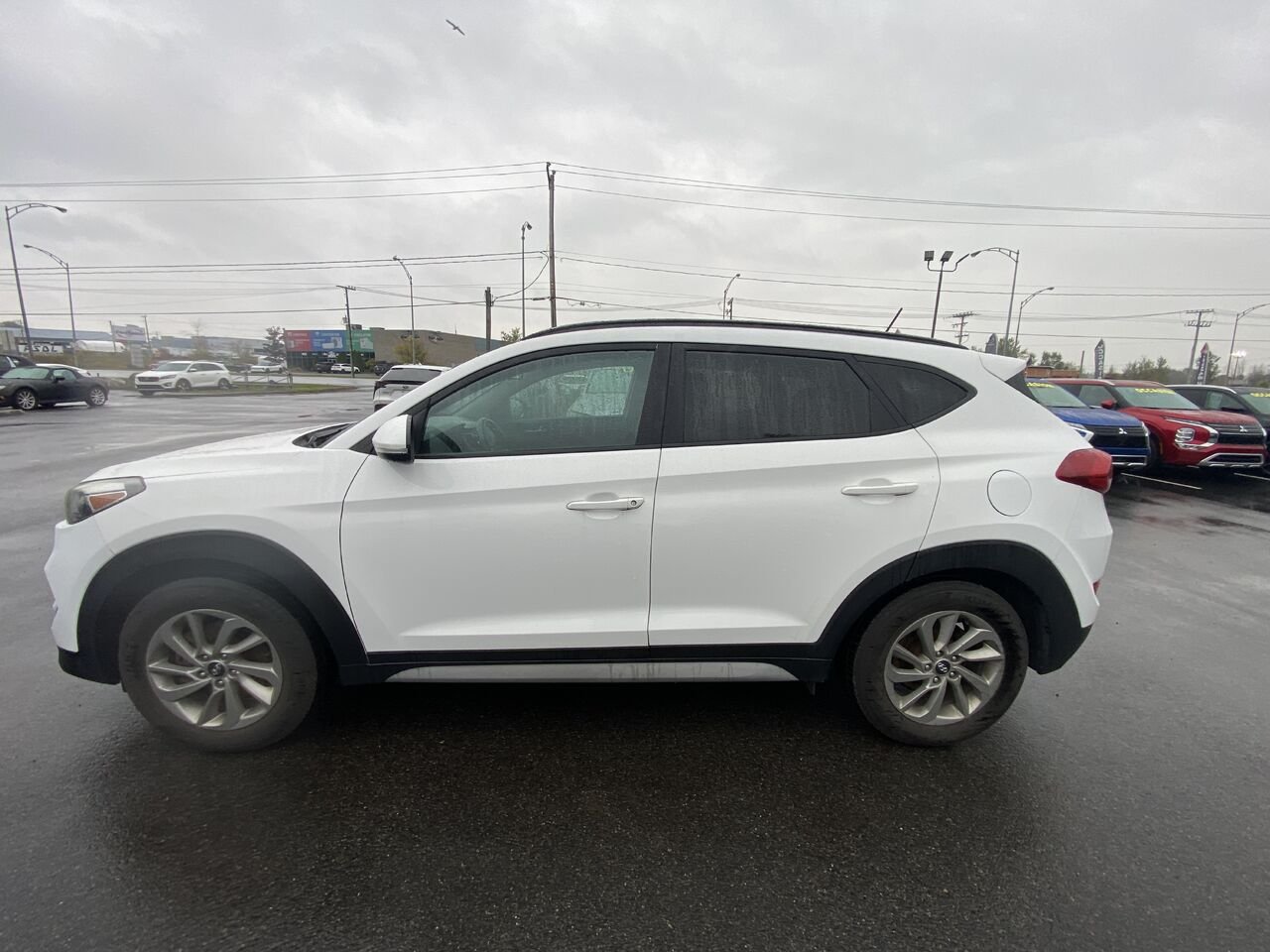 2017 Hyundai Tucson White Ste-Agathe des Monts - photo #7