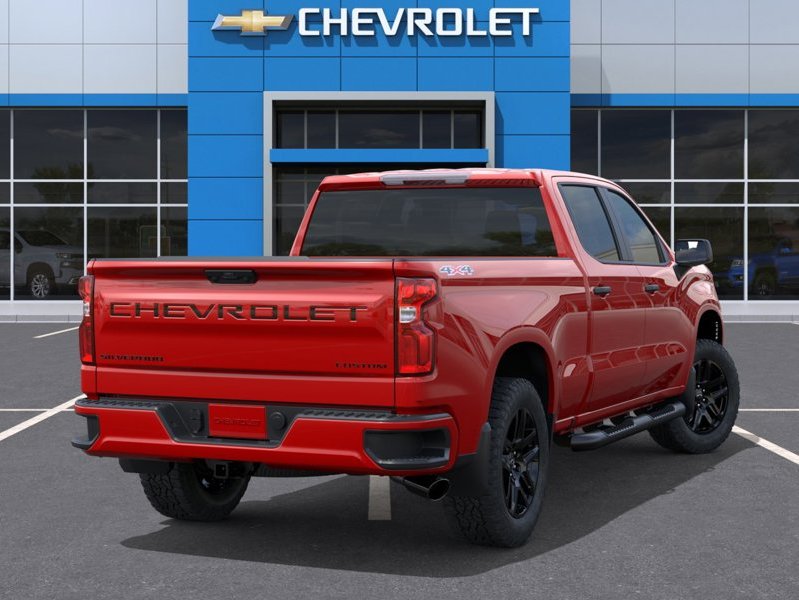 CHEVROLET Silverado 1500 K1500 SILVERADO CREW CAB CUSTOM STD/BOX (1CX) 2026 ROUGE ARDENT