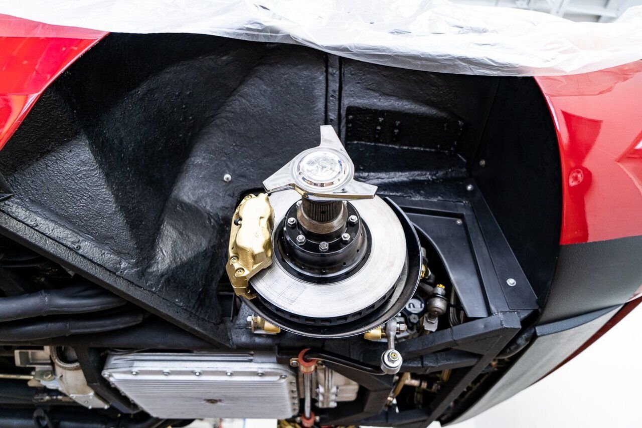 Ferrari 365 GTB4 Daytona 18,301 miles With Orig Books/Tools/ Carbs / Filter Box 1973 Rouge Montréal - photo #113