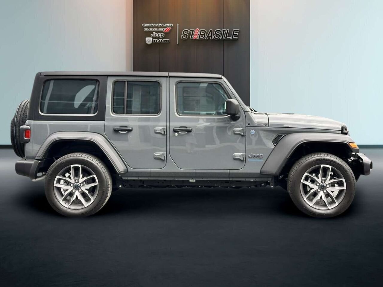 2025 Jeep Wrangler Blue Saint-Basile-le-Grand - photo #3