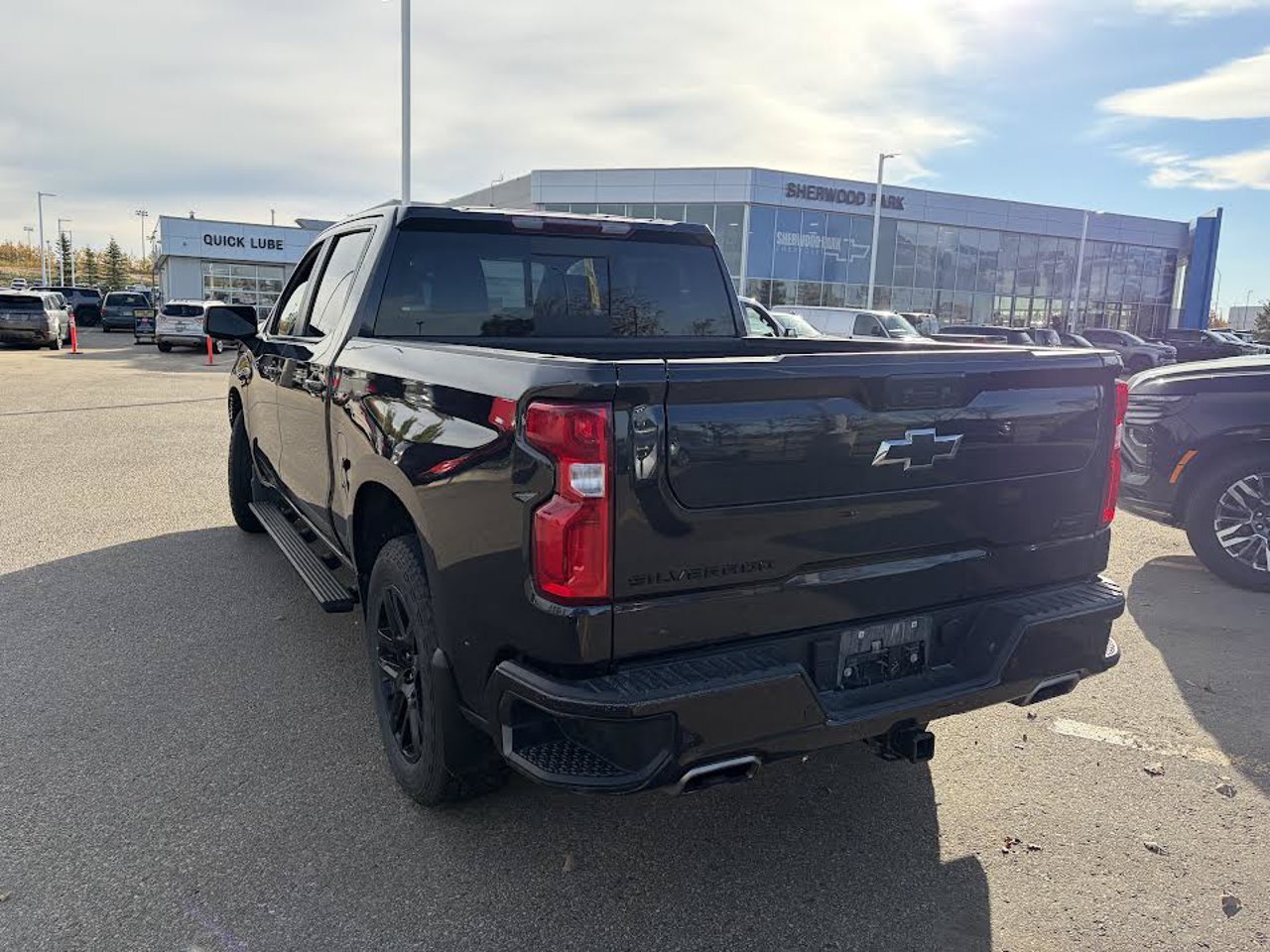 2022 Chevrolet Silverado 1500 4WD Crew Cab 147 RST Grey Sherwood Park - photo #3