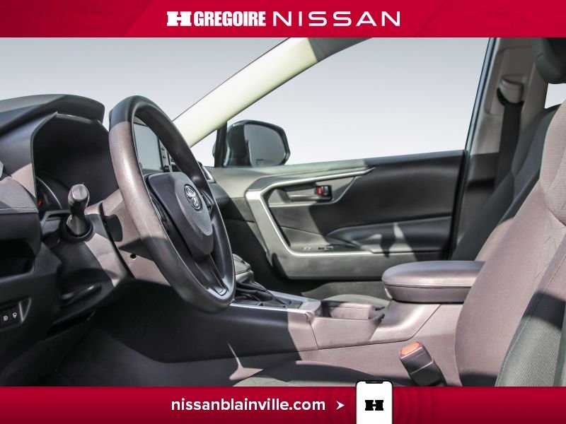 2021 Toyota Rav 4 Black Laval - photo #18