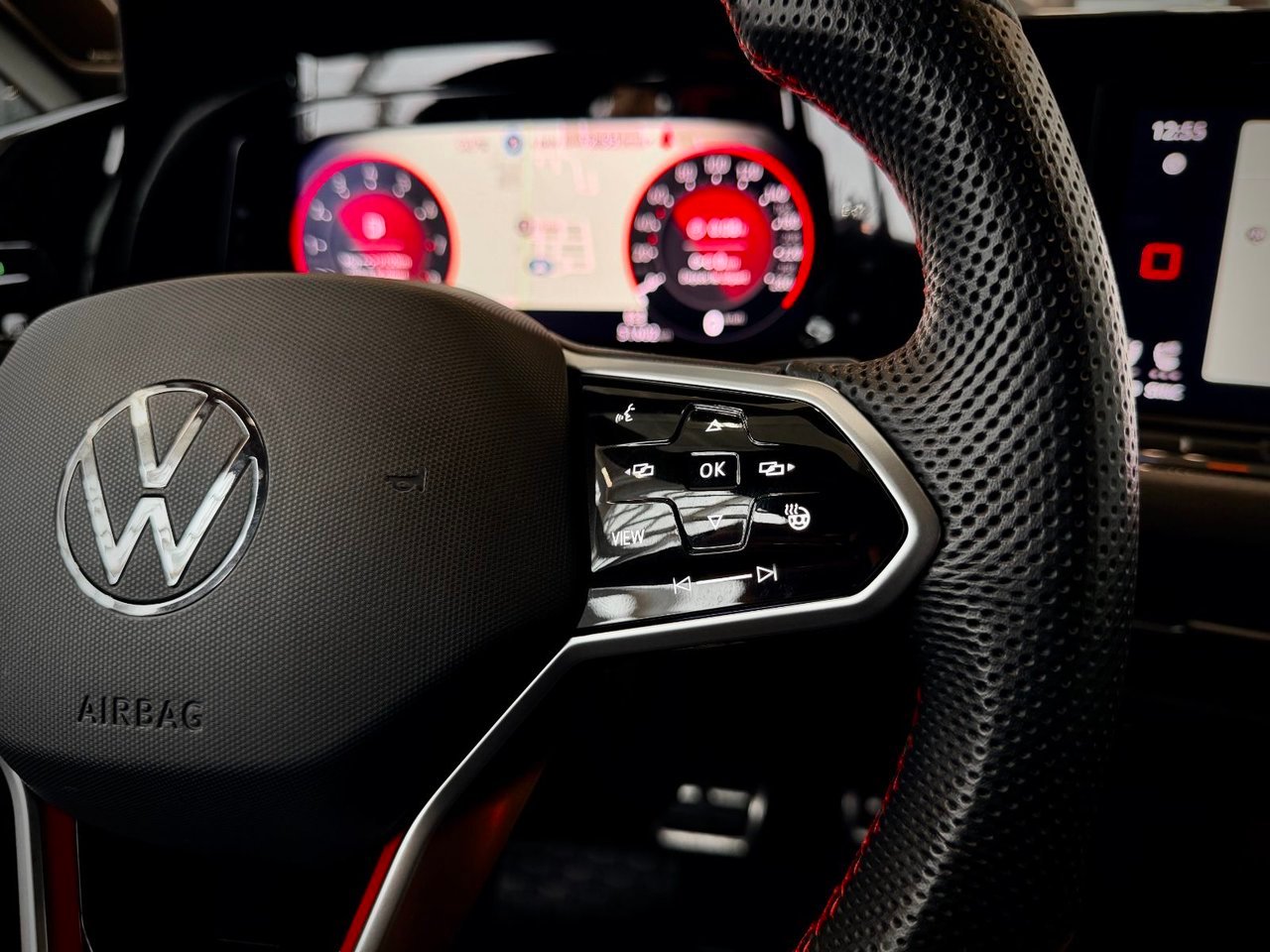 Volkswagen Golf GTI 2024 Gris Notre-Dame-des-Prairies - photo #22