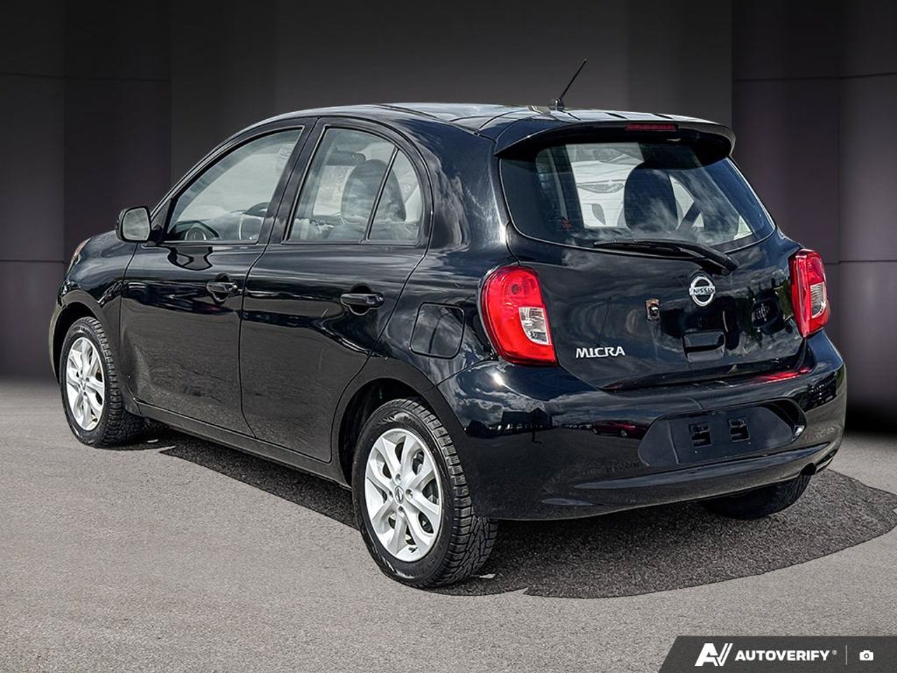 2019 Nissan Micra 3N1CK3CP2KL222825 Black Mirabel - photo #2