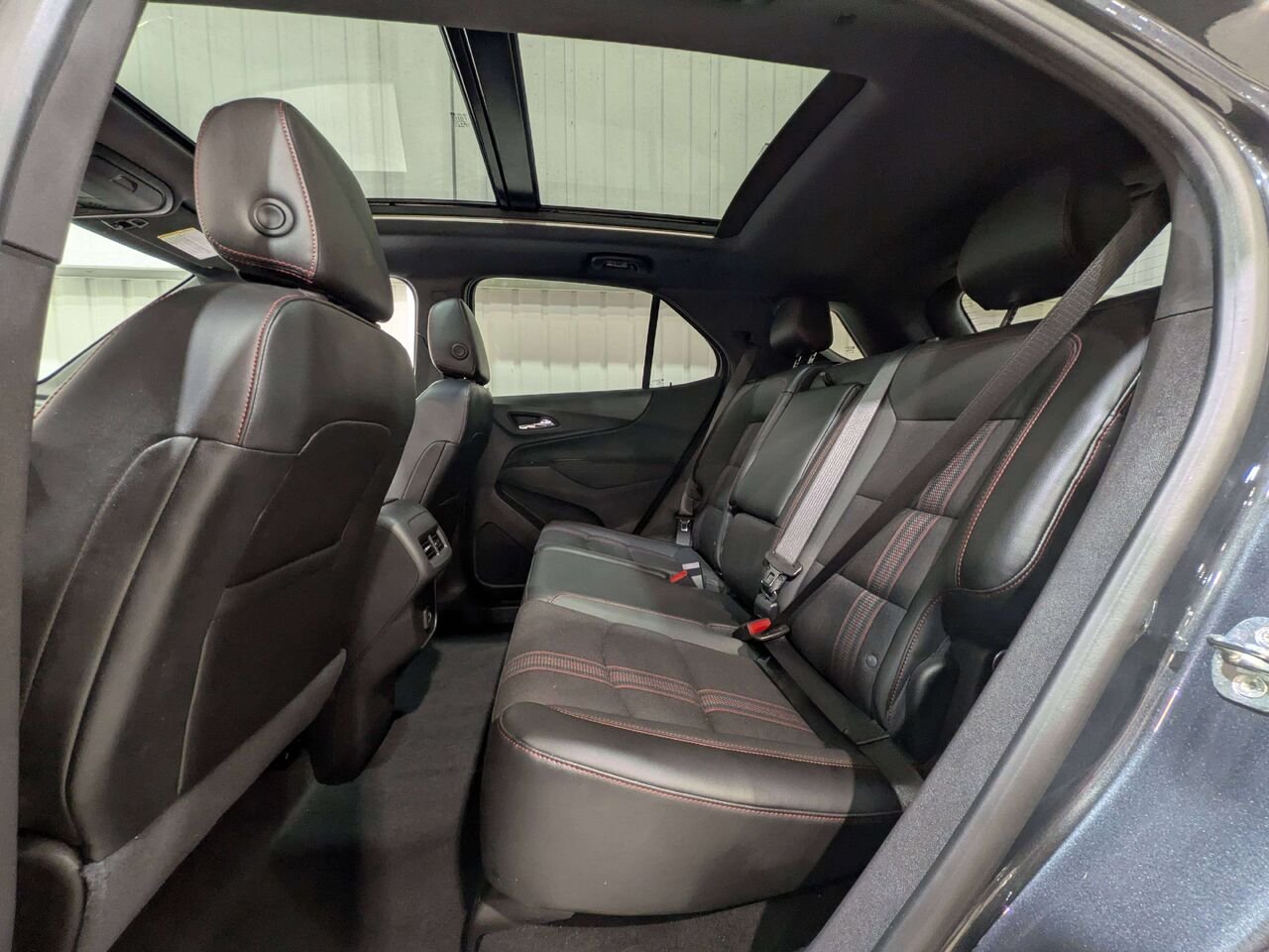2023 Chevrolet Equinox AWD 4dr RS Grey Val-David - photo #11