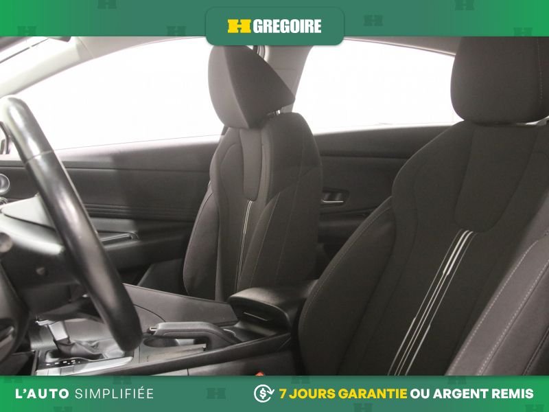 2021 Hyundai Elantra Grey Blainville - photo #13