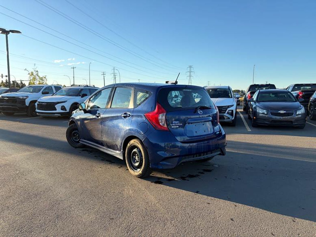 2017 Nissan Versa Note 5dr HB Auto 1.6 SV Blue Sherwood Park - photo #3