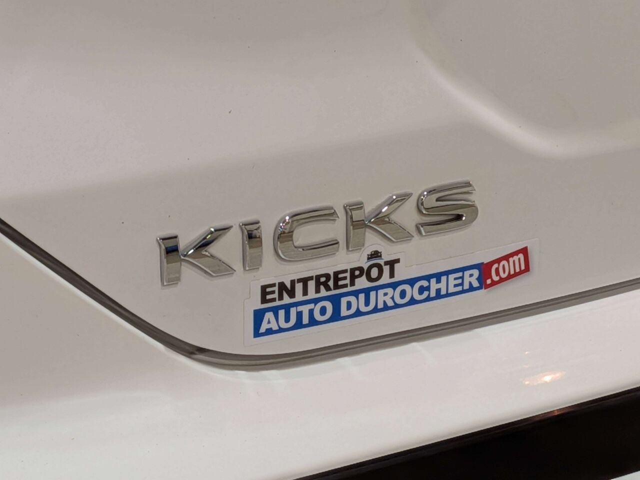 Nissan Kicks S FWD 2024 Blanc Val-David - photo #32
