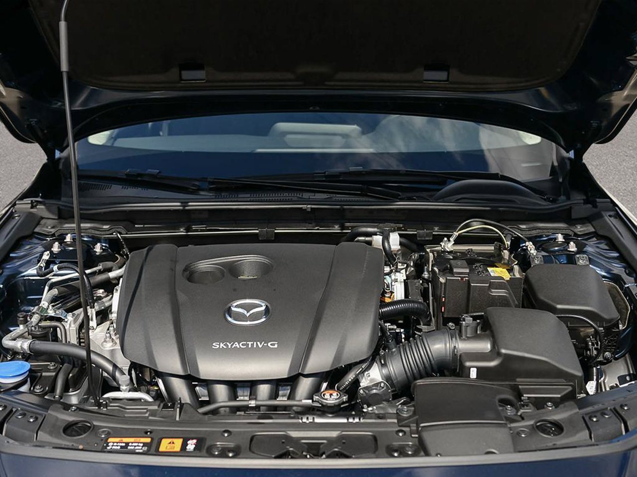 2026 Mazda Mazda3 3MZBPACL3TM515430 Deep Crystal Blue Mica Mirabel - photo #5
