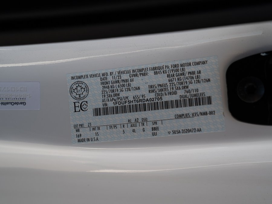 Ford Super Duty F-550 DRW 2024 2024 Blanc