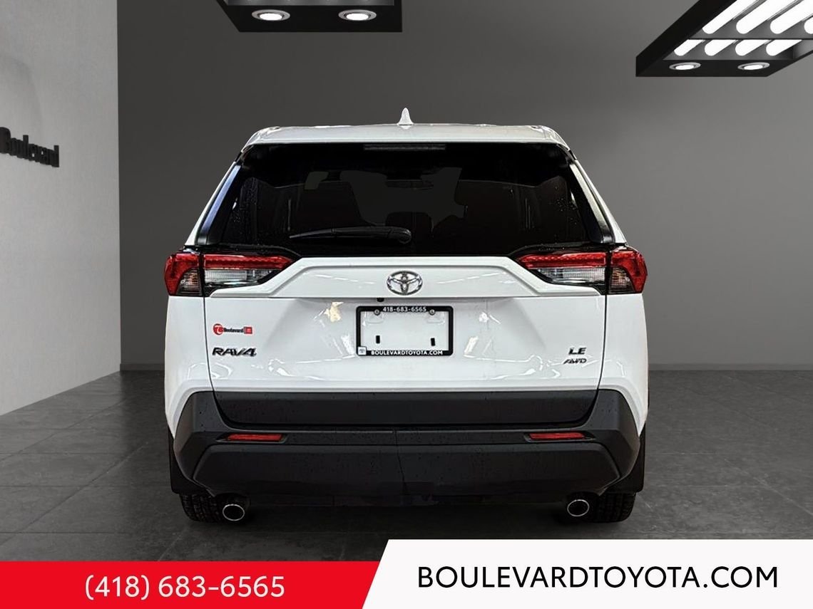 2024 Toyota RAV4 531707-82 | LE, AWD White Québec - photo #13