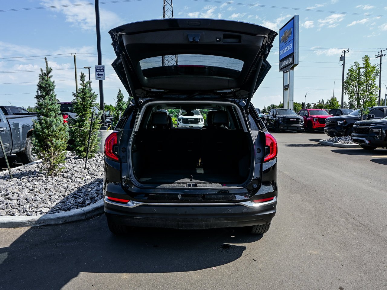 2022 GMC Terrain AWD 4dr AT4 Black Sherwood Park - photo #13